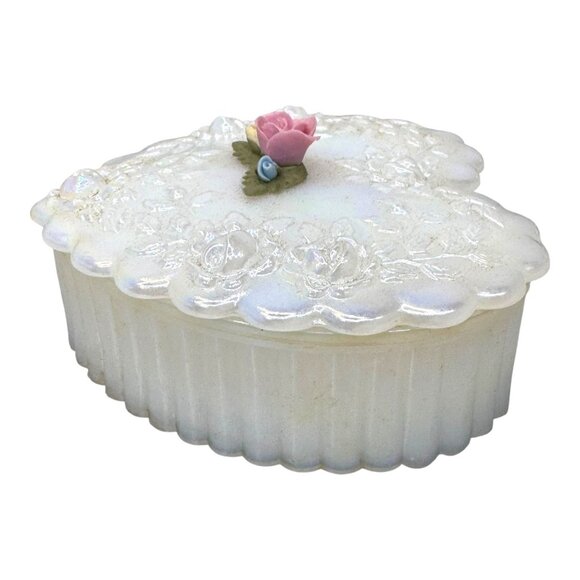Fenton Pearly Sentiments Opaline Iridescent Heart Shaped Glass Trinket Box 4" - Picture 8 of 10